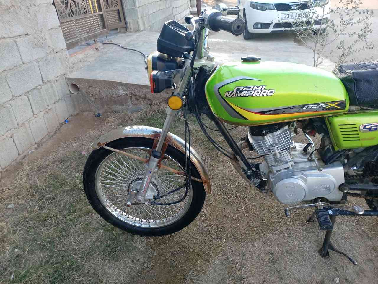 دراجه نامه برو موديل 2022 محرك بلادي فول نضافه ونشاط ( تشغيل نكره كهربائيات شغاله كامله) السعر ( 325)وبيها مجال حك الجيه *********** خاص ما جاوب الشراي يتصل السكن ديالى ( ناحيه كنعان)
