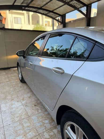 شوفرليت كروز امريكي 2017 محرك 1400تيربو  بيه بس الجاملغ الخلفي و شويه بالباب خلف السايق  ماشية 80 الف  السيارة جديدة تبارك الرحمن  المحرك بي بخار ناس تگول كلنهن هيج مال تيربو  اني ابيع بيها بخار رقمه sاقط
تحويل فقط السعر ب 105 وبيها شويه مجال 
***********
مكان السيارة كركوك الحويجة
