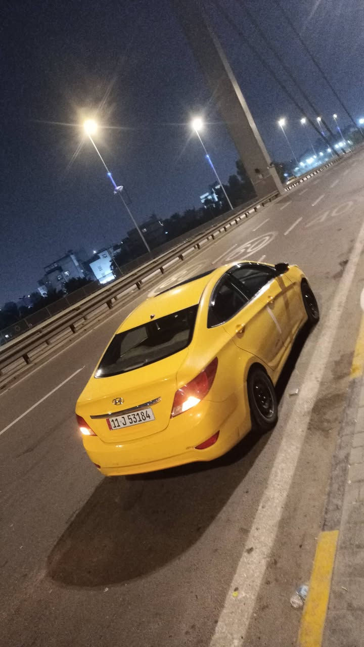 سلام عليكم اكسنت خليجي 1600
موديل 2016 مكان بغداد حيور سبع قصور  الجاملغ اليمنه مبدل وبيها طخات بل جها اليمنه   والسيارة صبغه وحده***********
