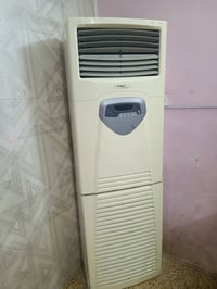 داخليات فقط جنرال 3 طن وتوسوت طن ونص شرط الفحص 07827050548