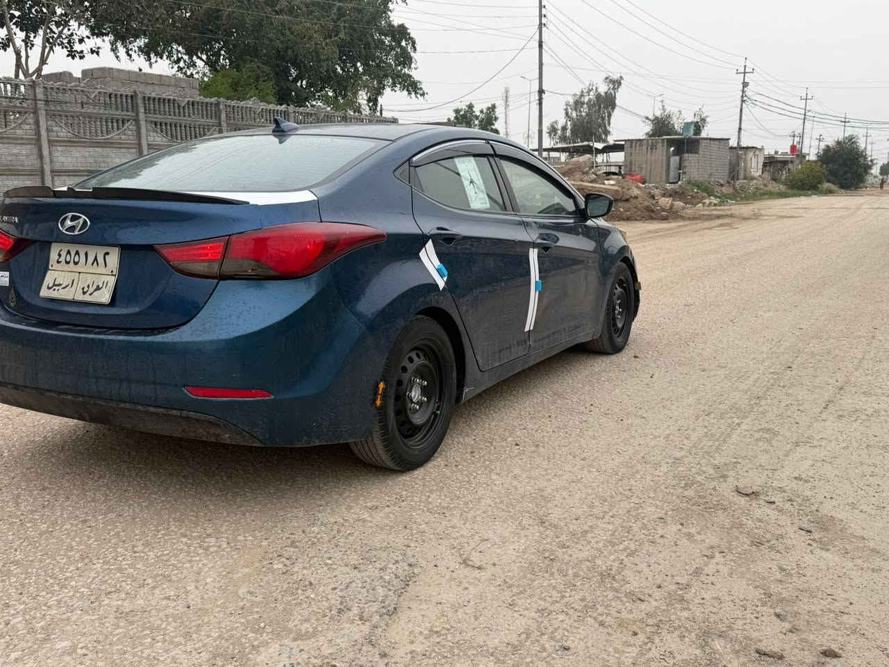 السلام عليكم من رخصة الادمن عندي النترا موديل 2016 رقم اربيل تحويل وكاله حاظر وارد أمريكي حادثها بنيد وبيها رش فقط صفحة السايق اثر جرد بدون معجون بدون دواخل خلاص والسونار كدامك ليبل واحد كل السياره بستثناء البنيد مبدل ماشية 170الف حقيقي محرك 2000دوش كير محرك حدادية جدد تبريد ثلج تخم تاير جديد رايدها ب88مكان السياره بالحله رقمي ***********  اخوان كاتب كل تفاصيل السياره ومنزل السونار ومنزل صورة الحادث الي ميعجبه السعر او السياره يعبرها بكلام طيب واسف على الاطاله
