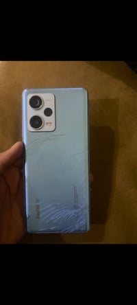 ريدمي 12برو بلس 5g.     الجهاز مال بيت مامفتوح ولا ملعوب بي الضهر شوي ...