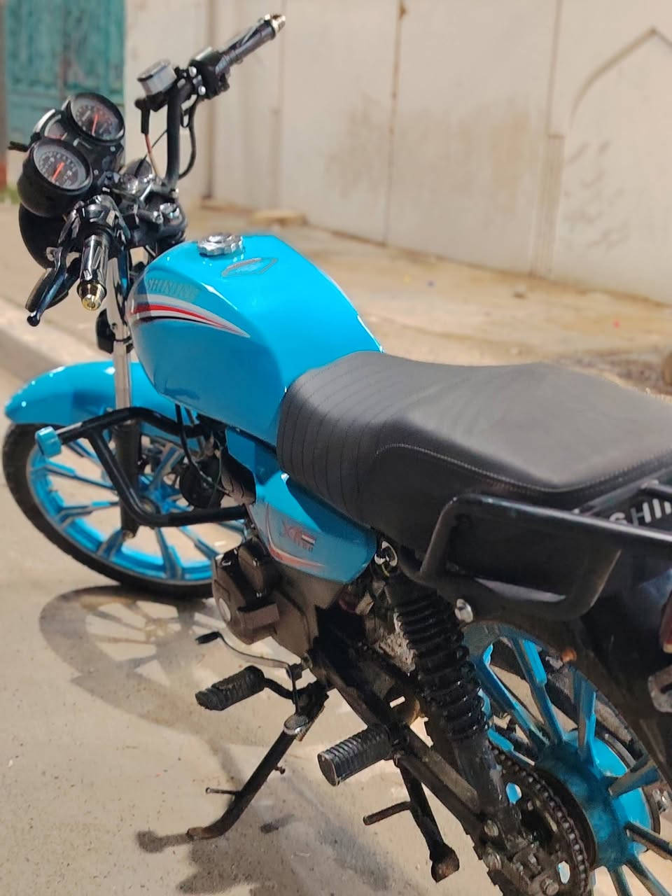 السلام عليكم
للبيع شاينك موديل 2024 كامل مكمل نظافه كما موضح بالصور السعر 875 وبي مجال المكان عانه
 ***********
