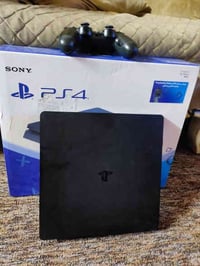 بلاي4 سليم • مستخدم أسبوع • كيبورد ميكانيكي