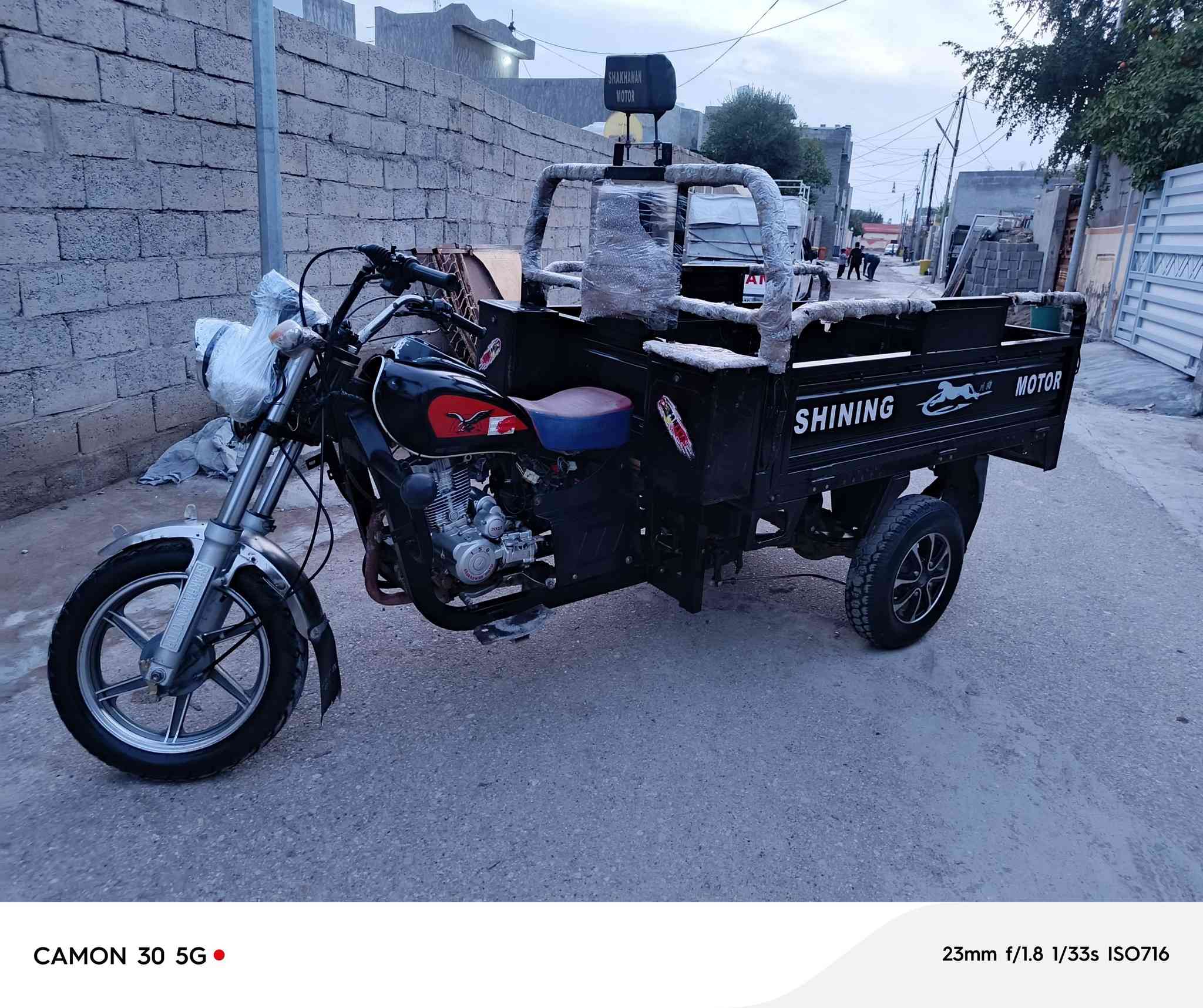 للبيع ستوته جمره فحل عالي شاخوان موديل 23ستوته ابلاديه منفيس وبليته ركبه شرط سعرمليون 575بي مجال بسيط مكان ستوته ديالى جلولاء اذا شراي خابر ***********
