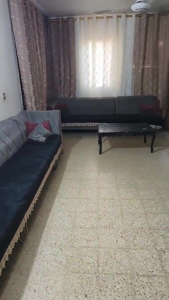 تخم ديوان نضيف بدون ضرر 16مقعد للبيع 250


**إذا كنت صاحب هذا الإعلان وتريد حذفه لأي سبب، رجاءا أرسل رسالة إلى الدعم الفني**