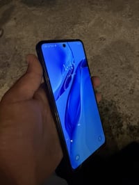 انفنكس هوت 40 • ٢٥٦ • دبل سيم