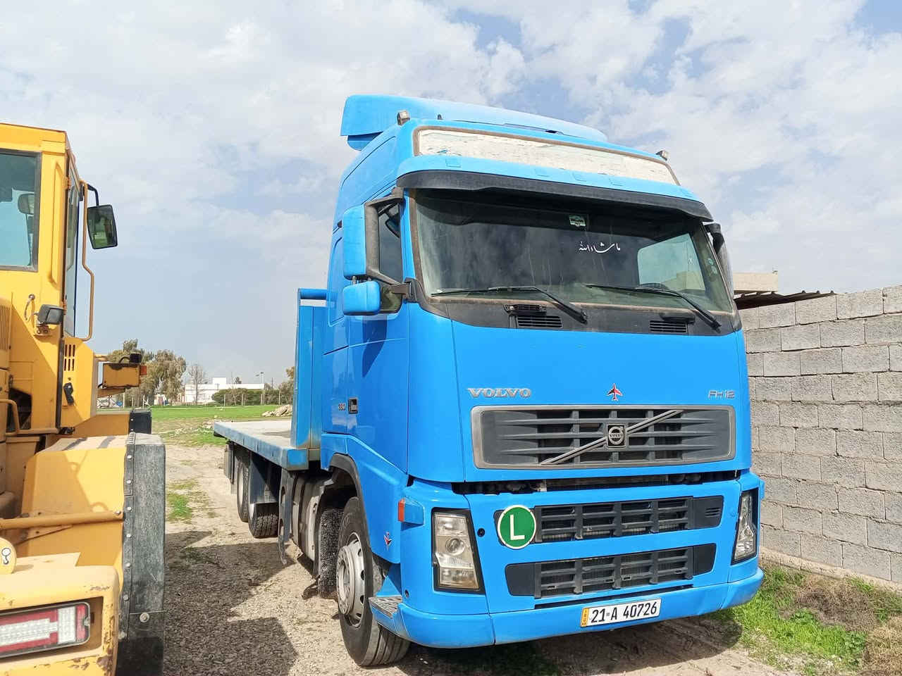 لبيع فلات فالفو مجموعه شفت 20180ربل محرك 380كيرتوماتيك موديل 2002رقم سنويه جديد سعر 305ورقه بي مجال ***********
