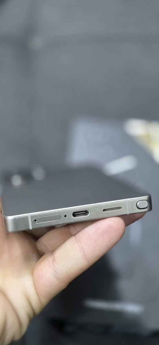 S25 Ultra ذاكره 256 رام 12جهاز مكفول نضافه  كامل ملحقات مع كارتون للبيع السعر مليون ٩٠ الف قفل مكاني بغداد م ص شراي يتصل فقط بيع***********
ملاحضه فقط بيع لا يوجد توصيل سعر قفل 
S25 Ultra ذاكره 256 رام 12جهاز مكفول نضافه  كامل ملحقات مع كارتون للبيع السعر مليون ٩٠ الف قفل مكاني بغداد م ص شراي يتصل فقط بيع***********
