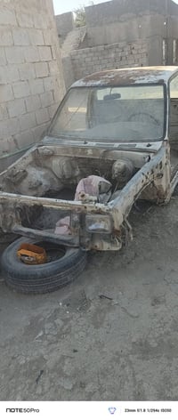 قماره للبيع 90 قماره هيه وجاماقات وبنيد موجودات 750 وبيها مجال  078155...