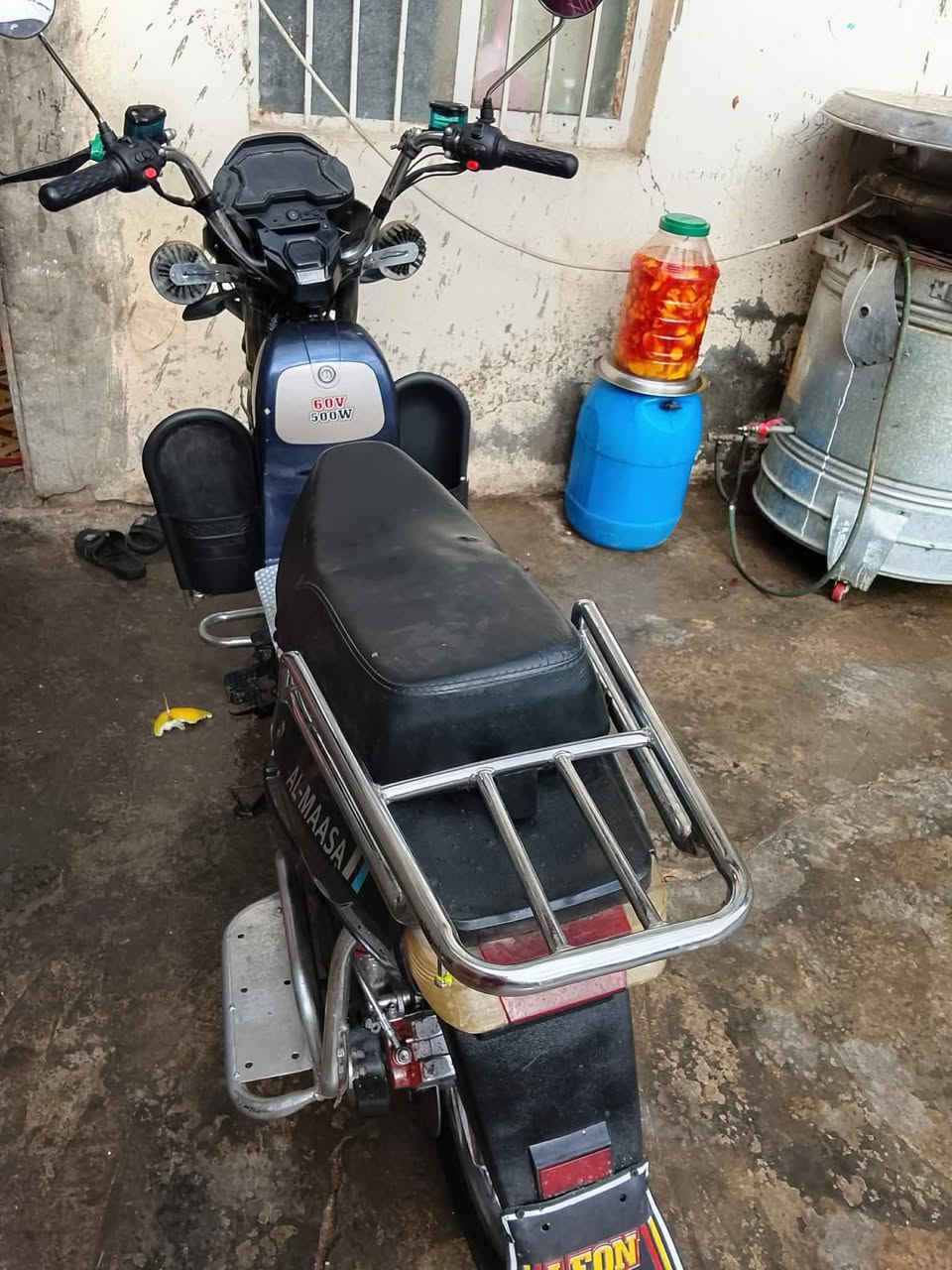 موطور شحن للبيع
نوع
هارلي
 ✅بطاريات عل فحص✅
⭕لايت عالي ناصي 
⭕ شاشه الكترونيه 
⭕نظام ®️ الرجوع الى الخلف
⭕ نظام 4 سرع 1234 
⭕ بريك امامي، خلفي 
⭕ اشاير يمين، يسار
⭕تشغيل عن بعد 
⭕ جهاز انذار سرقه
⭕ شاحنه الشركه الاصليه 
⭕ كلشي شغال كهربائيات 
الموطور نظيف مثل ما موضح بالصور 
(( السعر 275 )( بي مجال)رقمي مكاني شهداء
***********
