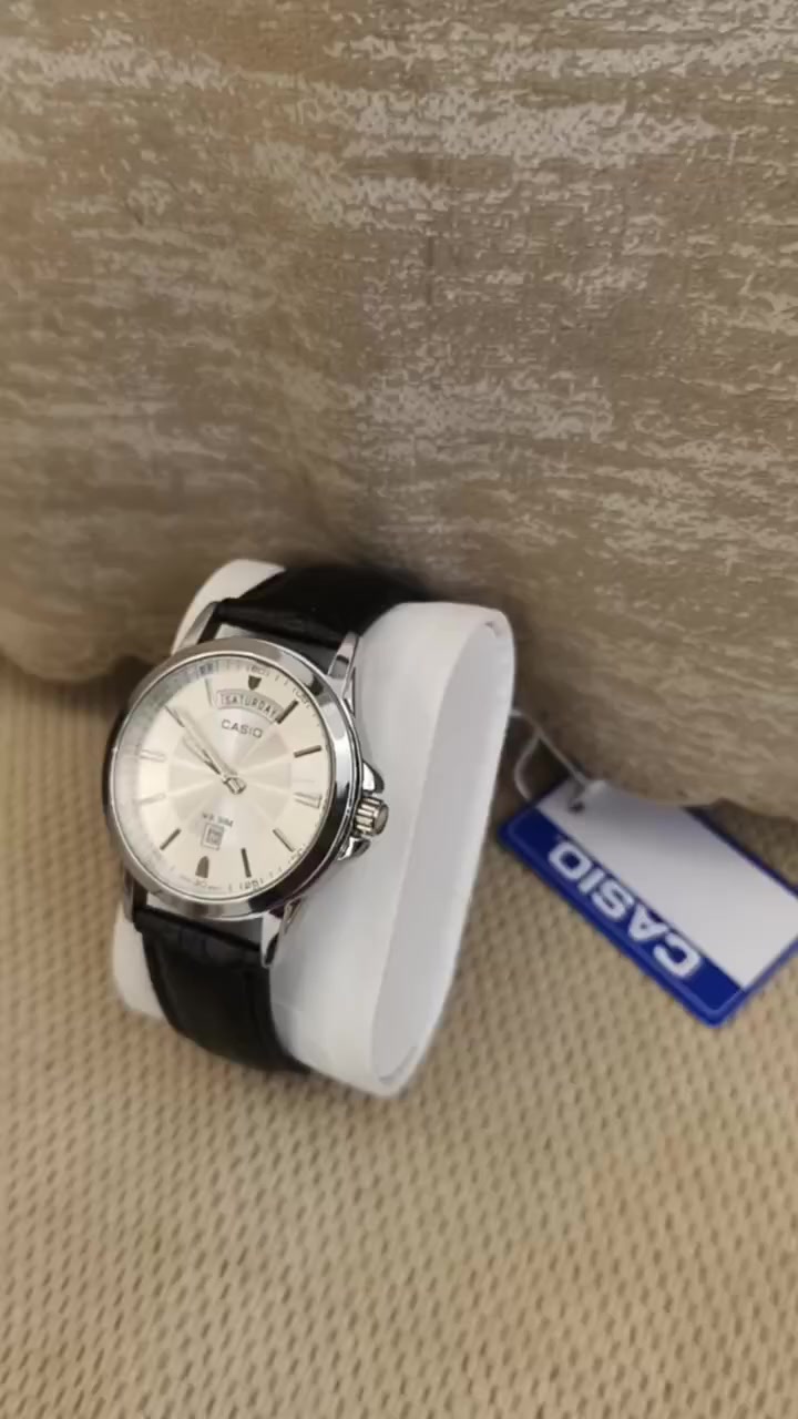 كاسيو ياباني اصلي وكالة شرط المكينه ياباني اصلي بيه ضمان سنه


**إذا كنت صاحب هذا الإعلان وتريد حذفه لأي سبب، رجاءا أرسل رسالة إلى الدعم الفني**