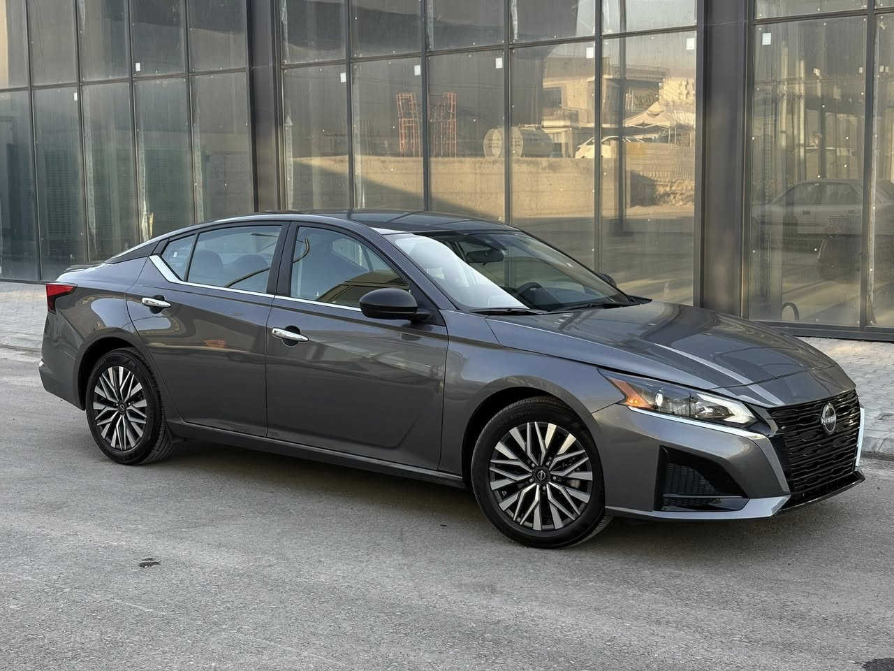 نيسان التيما 2025 
مواصفات SV : فقط ماشيه 180 ميل يعني زيرو

جاملغ و بنيد صبغ بدون دواخل 
شاصي و لغد و راديترات مكفوله بشرط 
كير و محرك وحجر بيئه وكهربائيات بشرط 
السياره ماشاءالله كلش جديده و نظيفه
بدون شخوط وبارد و رصعات 
من الدعاميه للدعاميه بشرط الفحص 
رقم كاتي ويا ٣ اشهر للترقيم مكان السياره سليمانيه

واتساب : ***********
