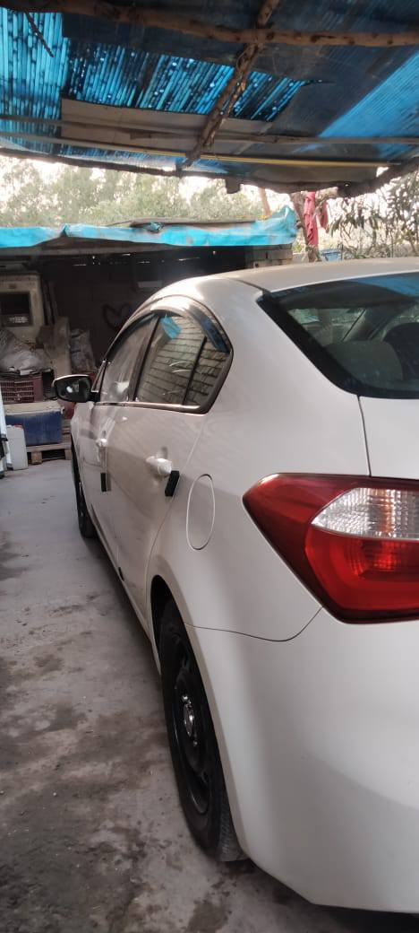 كيا فورتي موديل 2016 وارد امريكا ضرر جاملغ اليسر والباب حدادية أمامية خلفية تبريد تدفة سنوية 2030 رقم صاحب السيارة *********** اني مكلف بالنشر راسل على الواتساب
