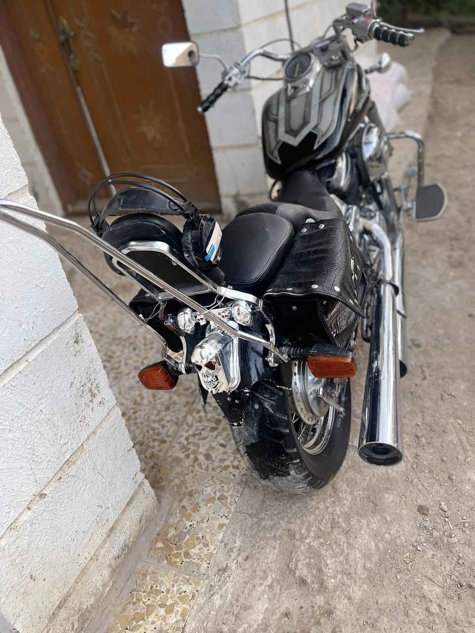 السلام عليكم تحياتي المدير الكروب ابو نہعہوٌوٌمي آبوٌ ترآب  هوندا شادو سلاشر. مديل 2006. مكفوله كفالة عامة. الدراجة كامله مكمله مابيه. اي نقص. بيه محرك. يشك الكاع. ترايهة الزاخو. السعر ١٣. وياهة غراض مشادهن. المكان بغداد راشديه ***********
