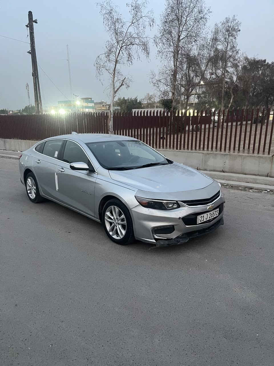 السلام عليكم
ماليبو 2017 
السياره كليين بدون حادث 
فقط بارد بالجاملغ الخلفي 
محرك 1.5 تيربو 
السياره نقصها دعاميه فقط 
السعر 95$ وبي مجال حك جيتك 
مكان السياره بغداد الامين
***********
