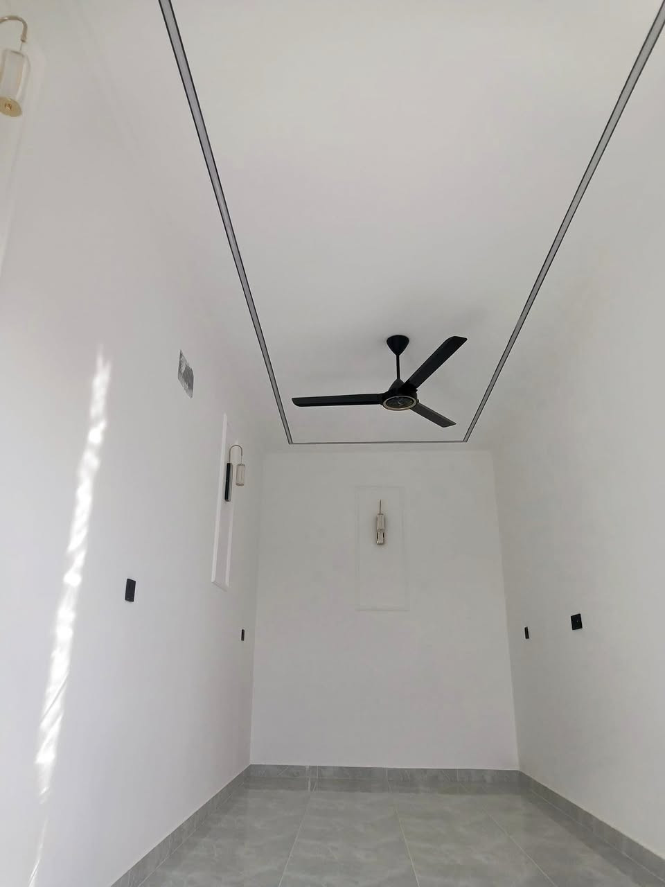 السلام عليكم 💥💥💥 السعر 140 مليون 💥💥 

💥دار للبيع زيرووو بناء حديث 

💥الموقع الكندي  قرب  تقطيع( B )  قرب  الشبكات 
ماء + كهرباء + تبليط 

💥الصنف سكني ملك صرف المساحة ١٤٠ متر 

💥طابقين غرفة في الطابق الاول وغرفتين بالطابق الثاني 

للاستفسار اكثر
***********
 اتصال + واتس
