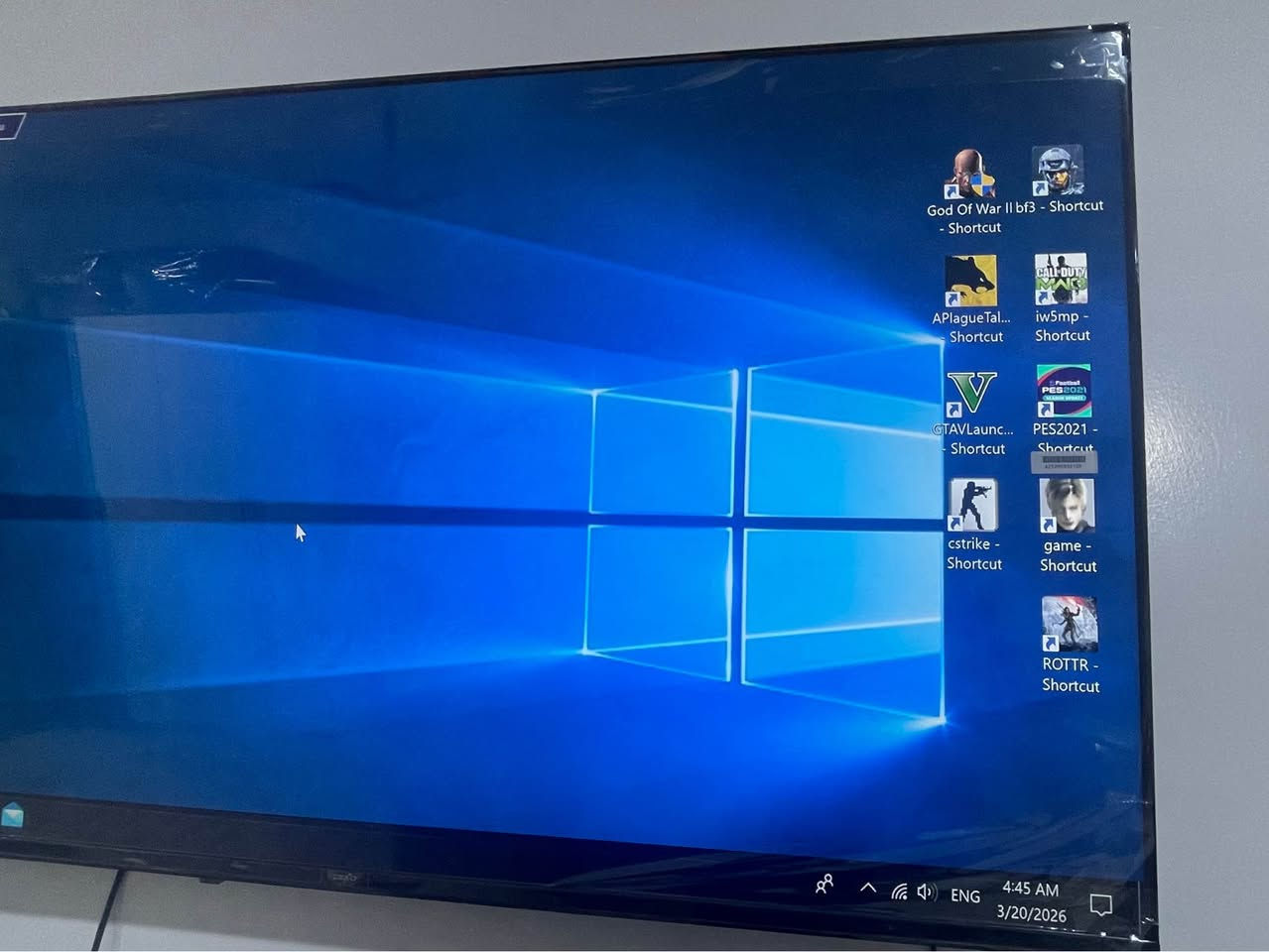 السلام عليكم 
تجميعه رايزن 
وندوز 10 pro اصلي
المعالج R5 2600 six-core
مذر بورد MSI B450 pro GAMING
Ram 8 DDR4 2400 hz
M.2 128 g
HDD 500g
Gpu 1050TI 4G Total Available Graphics Memory 8G
منصب بيها العاب 
جيتي اي gta v
تومب رايدر 
بتلفيلد 3
كاونتر ستريك
بيس 2021
كول اوف ديوتي
رزنت ايفل 4
كود اوف وار
طاعون A Plague Tale:
التجميعه تحتوي على وايفاي وبلوتوث 
السعر ٣٢٥ الف
مكاني بغداد بغداد, العراق


**إذا كنت صاحب هذا الإعلان وتريد حذفه لأي سبب، رجاءا أرسل رسالة إلى الدعم الفني**