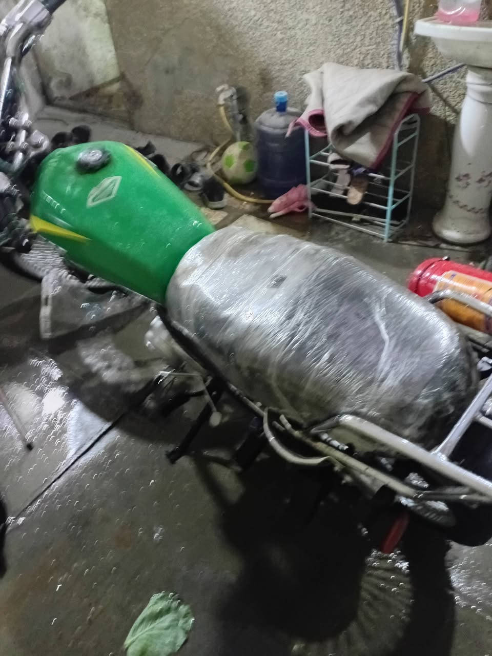 السلام عليكم دراجه ايراني للبيع سعر 600وبيها مجال مكفوله


**إذا كنت صاحب هذا الإعلان وتريد حذفه لأي سبب، رجاءا أرسل رسالة إلى الدعم الفني**