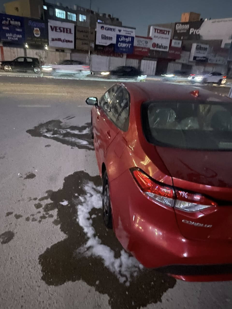 سلام عليكم سياره البيع كولاه موديل ٢٠٢٠ سياره جهازه وخير من الله 
وارد الأمريكي 
موصفات 
حادثه جاملغ 
وبنيد 
فول 
تحكمات ستيرن 
شاشه + كأمره 
محرك ٢٠٠ دوش 
شاشه كبيره
منضومه زنون 
مكاني بغداد 
سعر ١٣٠ وبيه مجال 
*********** 
ما متوجد خاص🦅
