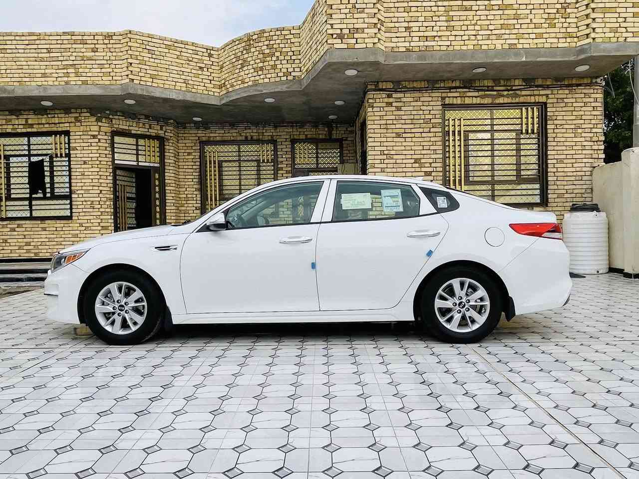 السلام عليكم كيا اوبتيما موديل 2016
تبديل بنيد وجاملغ صليات شرط 

 مكينه كير حداديه 

تخم تاير تبريد شغال ماشيه 100

داخل صاج

موصفات تحكم ستيرن 

كامره دواره حساس خلفي 

رادار تحديد مسار 

مثبت سرعه وبيه موصفات 

لاستفسار***********

مكان سياره ناصريه

السعر 128 وبيه مجال
