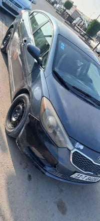 فورتي ٢٠١٥ صبغ حزام بدون داخل سياره مكينه وكير وصدر وتخم تاير وتبريد م...