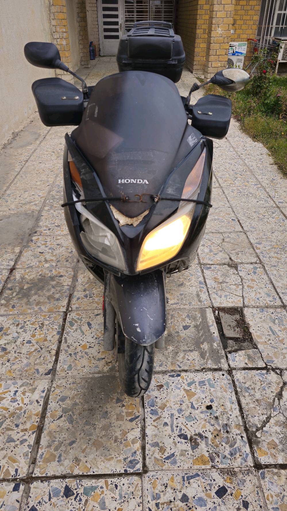 فورزا 0.12 للبيع شغالة  السعر 1.100 مليون ومية وبيهة مجال . بغداد القادسية قرب سريع المطار
***********
***********
***********