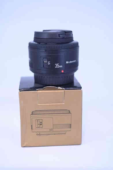 متوفر عدسات جميع الكامرات 
1-كانون 👉✅
2- نيكون 👉📷
3- سوني 👍🏻📷
مستخدم نضافه 100/100 
***********
يوجد توصيل كل العراق 🚚
