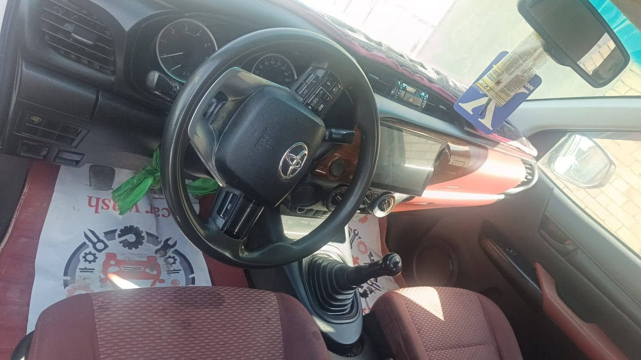 فلاونزه موديل 2016كاز كير عادي مكفول من العيب الشرعي مداور ثاني يوم رقم اربيل انكليزي محرك شرط كير شرط حداديه شرط شاصي شرط تبريد شرط اخون أنا مكلف بنشر بيع مستعجل أسعر 180 اسماوه الخظر مكفوله من اظربه الي عابره ولا ظربه قويه ***********
