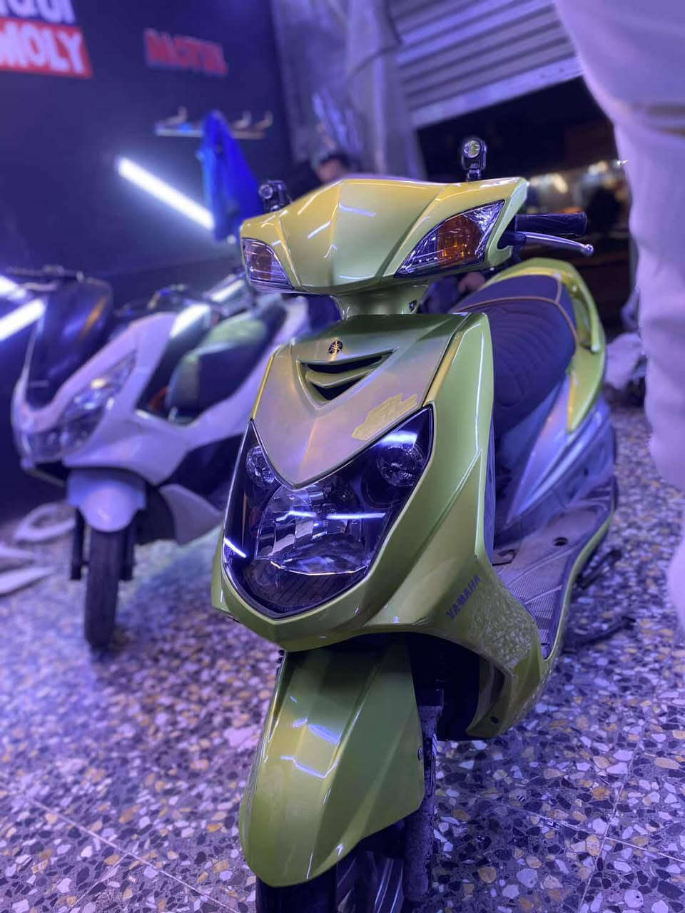 سلام عليكم دراجه سكنس فحل لبيع دراجه مكفوله كفاله عامه اي نقص مابيه مكاني بغداد لشعب ***********
