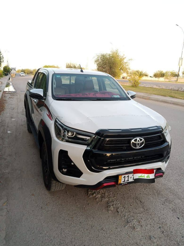 للبيع(TOYOTA)
(HILUX)✅ 
تويوتا هايلوكس ✅
فورويل 4x4
موديل(2023)
السيارة كويتي
عداد(16ونص) km
مكينه V6
مكفولة كفالة عامة 

رقم بغداد الدولي  تحويل مباشر
شاشة كبيرة 
 تبريد قطعتين

العـــنوان /الانبار /الرمادي 
هـ : ***********
السعر (355) مجالها بسيط 
السياره احلى من الصور مال جناي بالخير على الي تصير من نصيبه
