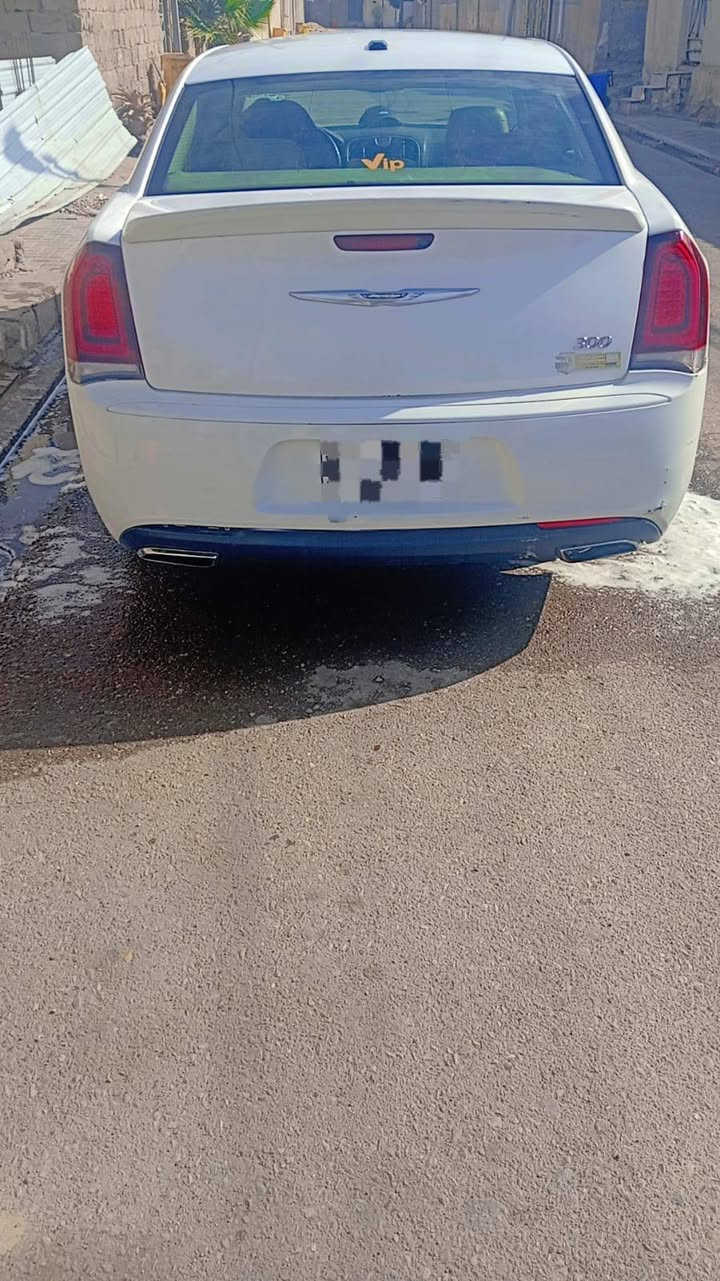 أوباما 213 سيارة خليجي كفاله بس باب بارد جاملغ بي صبغ السعر 145$ الرقم  ***********
