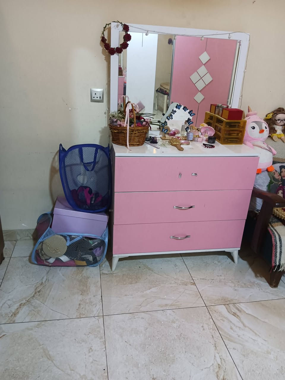 أغراض نظيفه للبيع السعر عل الخاص سألني اجاوبك موقع حي القاهره بغداد


**إذا كنت صاحب هذا الإعلان وتريد حذفه لأي سبب، رجاءا أرسل رسالة إلى الدعم الفني**