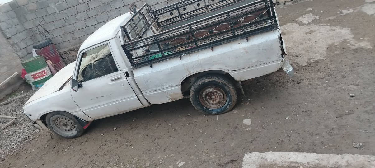 السلام عليكم بكم 80 للبيع رقمو نينوى انكليزي وسنويه لل 30
الكشر جدام العين للستفسار اتصل عل رقم 

*********** كورك *********** اسيا
