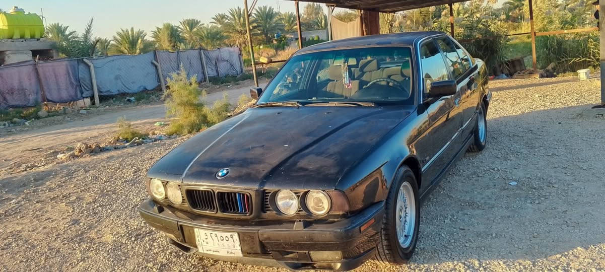 سلام عليكم ٥٤٠ للبيع موديل ٩١ سياره نضيفه ومامصبوغه من قبل بس البنيد رقم بغداد بسمي اليريده بل خدمه مكاني بابل *********** فقط اتصال الموجناي مابيعله
