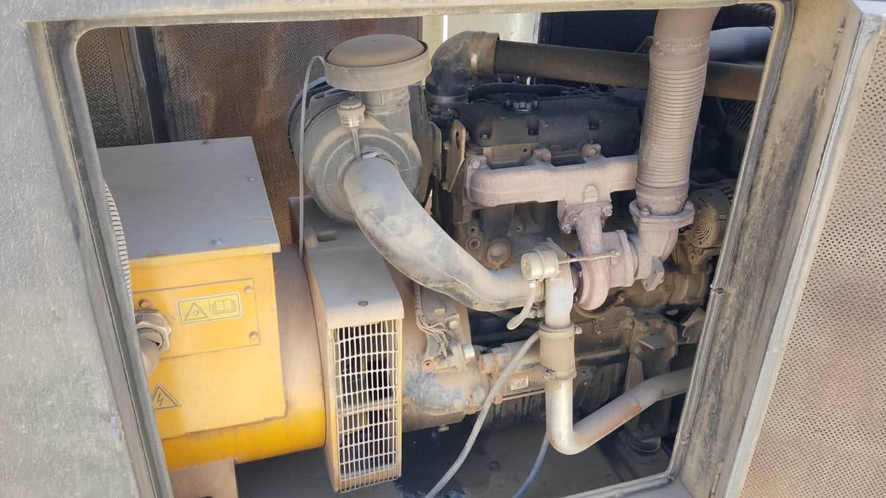 🔵 للبيع مولد بيركنز (Perkins) سعة 100 KVA
📍 الموقع: بغداد - الشعب

✅ مولد كاتم صوت داخل كابينة
✅ محرك ديزل بيركنز
✅ لوحة تشغيل وتحكم أوتوماتيكية

✅ مناسب للمجمعات السكنية والشركات والمحال الكبيرة
✅ المولد بحالة جيدة وجاهز للفحص والتشغيل
***********

📌
