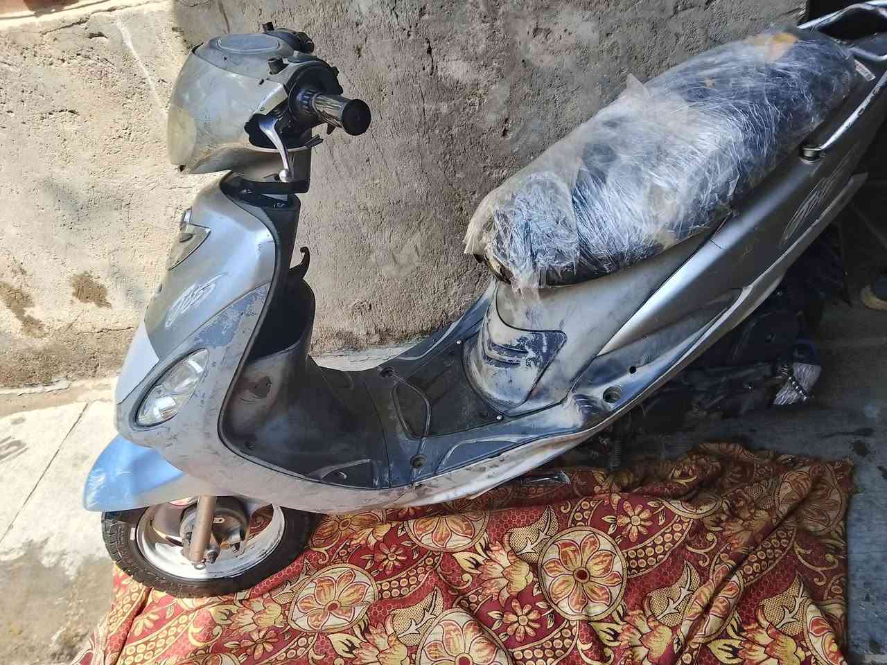 سلام عليكم راجه ماكس.مبدل بيه بوشه... دراجه نضيفه.ب400بيه مجال
ديوانيه حي العسكري


**إذا كنت صاحب هذا الإعلان وتريد حذفه لأي سبب، رجاءا أرسل رسالة إلى الدعم الفني**