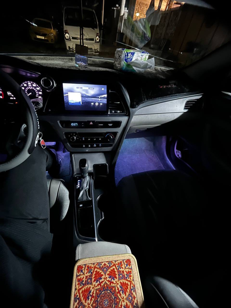 السلام عليكم اصدقائي
سوناتا موديل2015 رقم كربلاء بأسمي موصفاتها معروفة 

وارد أمريكي السيارة حلوه وناصبه ومال بيت تفاصيل اڪثر  و السعر (115) وبيها مجال لوجوهكم الطيبة الاتصال على الرقم ***********
