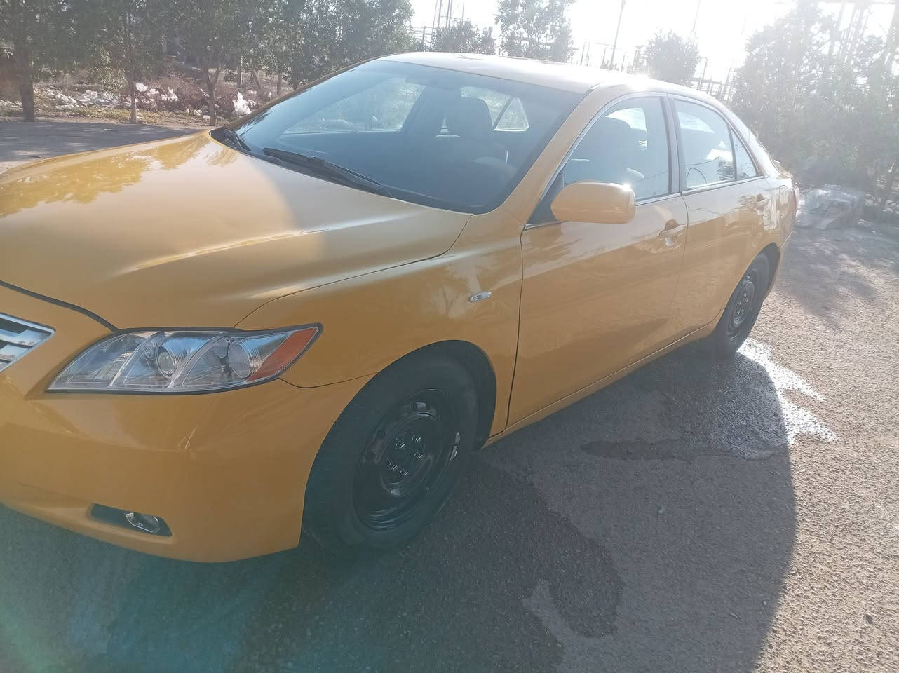 السلام عليكم للبيع كامري موديل ٢٠٠٩ وارد أمريكي حادث جاملق وبنيد تبديل بدون دواخلهه والباقي ليبل واحد رقم بغداد دولي بسمي تبريد شغال محرك حاويه جديد كير مكفول تحكم شاشه صدر جديد تايرات انضاف كهربائيات كلهه شغاله كشن كهربائي صبغه جديده السعر ٨٠ وبيهه مجال العنوان بغداد حسينيه المعامل الشراي يتصل على الرقم ***********
