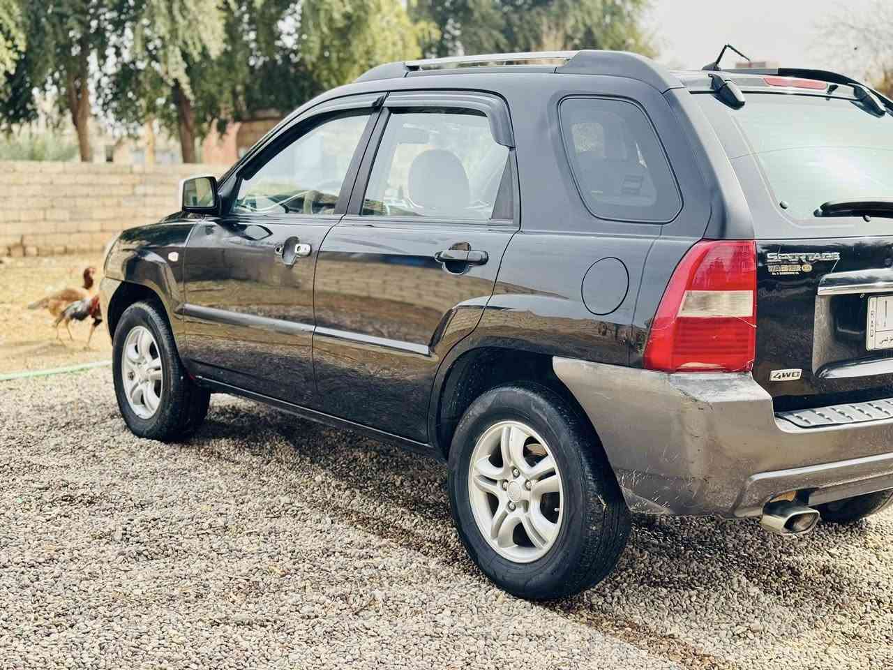 السلام عليكم
كيا سبورتج امريكي موديل 2008 رقم كركوك مشروع وطني سنوية ل2028 شرط التحويل بيها قطعتين صبغ اثر تقحيل 
محرك 6 السيارة كير محرك كله شرط 
صدر تواير تبريد تدفئة كله شرط 
السعر 100 وبيها مجال 
ملاحضة ترهم مقدمة زينه مع كافة الضمانات 
للاستفسار اتصل 
***********
***********
