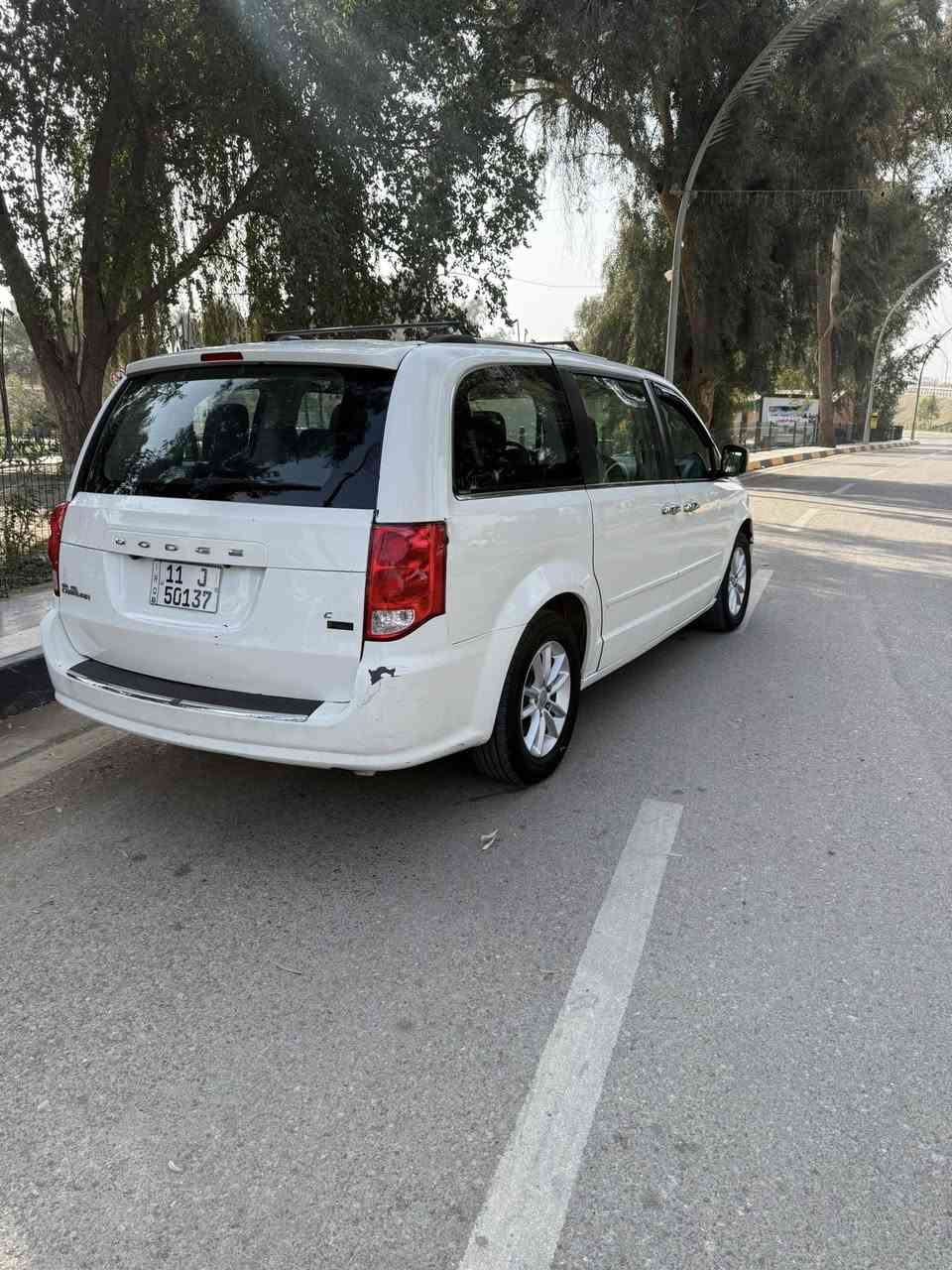 سلام عليكم دوج كرفان 2011محدث 2019
رقم بغداد دولي سنوية هزة جديد2030
سيارة كلين بدون حادث بدون بارد جديدة
مواصفات أبواب ثينهن كهربائية كشن سياحي
تخم تاير جديد صدر جديد منضومة غاز 
ثلاث قطع تبريد تبريد ثلج 
مكينة وكير كفالة 
السعر 138 مكاني ديالئ بعقوبة 
***********
