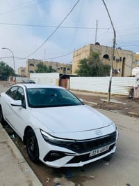 النترا 24 بأسمي  دخول جديد ومرقم جديد سنوية هزة السيارة بيها 3 قطع بدو...