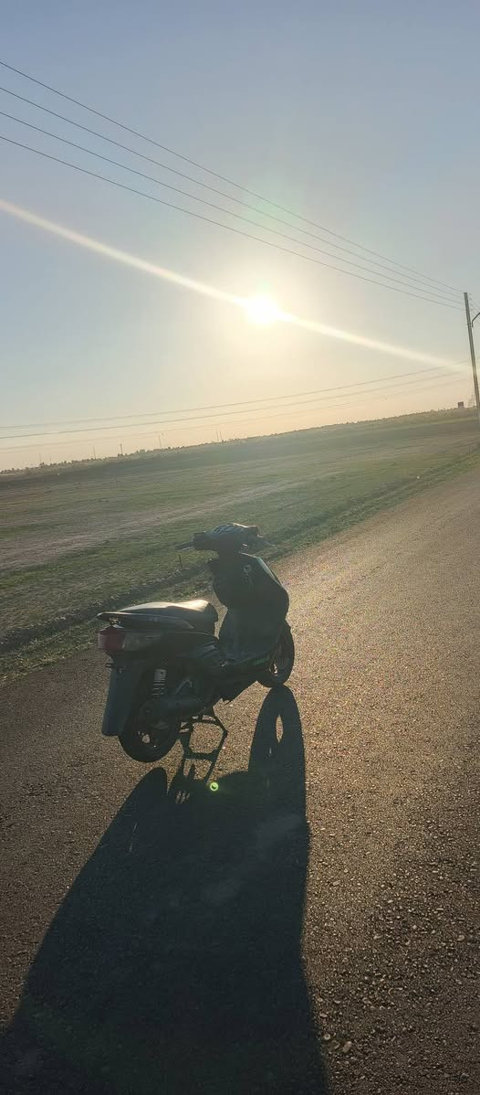 سلام عليكم متاح دراجة سكنز 140شغالة سلف أو هندر كهرباء كلهة شغالة تايرات بريك بس خلفي شغال مكاني تاجي سعر 400او بيعة مجال للطيبين رقمي***********وشكرآ
