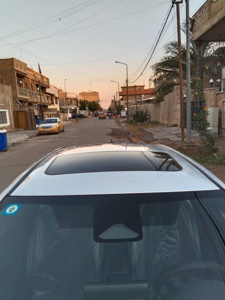 السلام عليكم مرخص مدير الاكروب المحترم
كورلا 2023 SE  
موصفات /
(فول •• الفول / SE )
بصمه  
نظام ترحيب 
 1. ماشيه /10 آلاف 
 ماشي امريكا 
2.رادار امامي
3.رادار خلفي
4.رادار جانبي
5.تحديد مسار
6.سايد بريك بصمه
7.تبريد بيانو
8.ثلاث وضعيات قياده
9.تحديد مسار 
10.نقاط عمياء
11.كامره دواره
12.اوتو هولد
13.صندوق ذكي
14.فول تحكم ستيرن 
15.سياقه ذاتيه
16.فتحه سقف /بانورما 
17.تدفئه كشنات 
18.لد نهاري ليلي 
19.لد دشبول 
20.لد ابواب امامي خلفي
21.اشاير بالمري
22. مخرج يو اس بي
23.شحن لاسنكي
24. حساسات امامي 
25.حساسات خلفي  
26.البجم كبس 
27. المحرك 1800 + هايبرد 
    (( ملاحظات ))
السياره وارد امريكي بيها جنطه مبدله وجلمغين صبغ  وبارد 
والسونار موجود بيها 
السياره رقمها بغداد انكليزي هزه جديده 
السعر 163 وبيها مجال بسيط 
العنوان بغداد الغدير قرب ساحه ميسلون 
رقم الهاتف ***********
اتصل او واتساب بغداد, العراق
