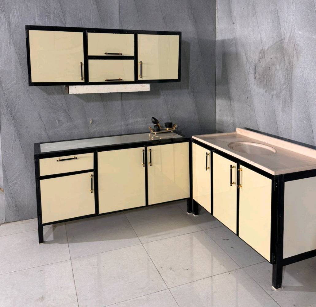 كاونتر متر ونص المنيوم صيني جاهز للحجز