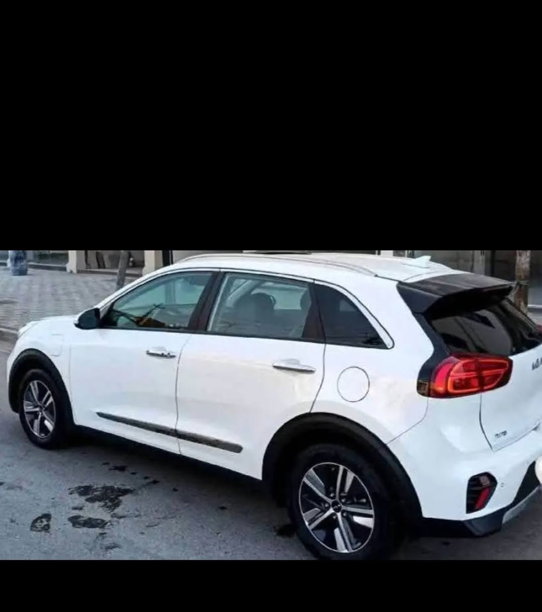 كيا نيرو كوري هايبرد بلكن خليجي مكفولة عدا البنيد بارد موديل 2022 ماشية 49.
رقم بغداد 
السعر 60$
وبيها مجال الله شاهد محتاج ضروري مستعجل 
***********
اذا مو شراي لا تنتصل
