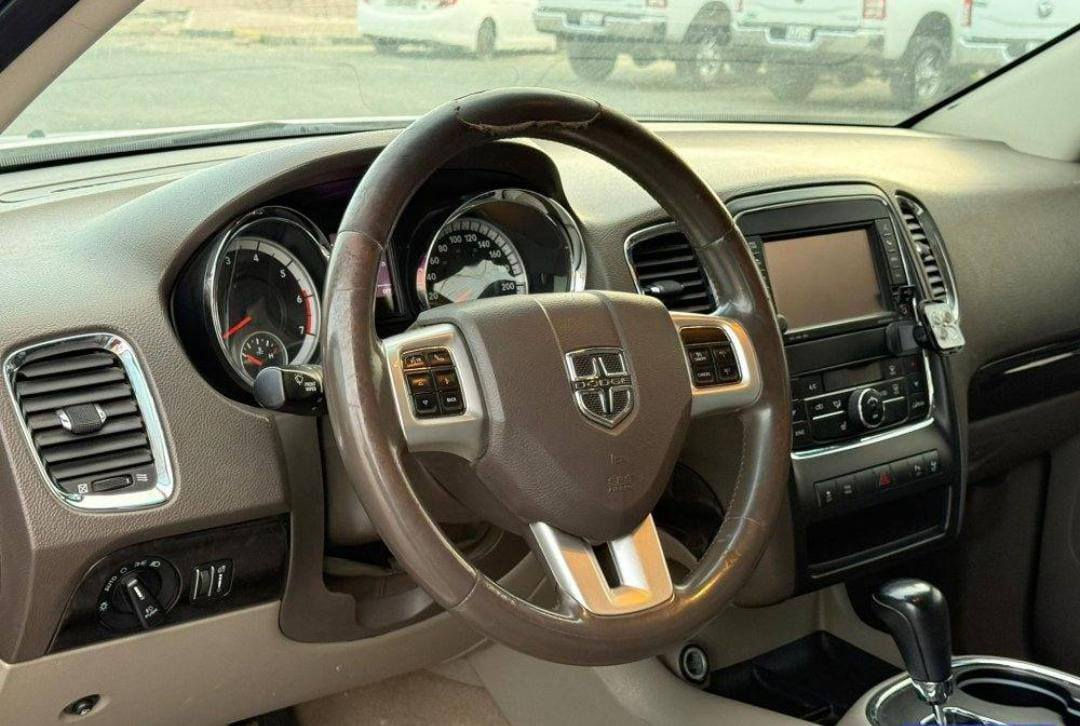 📌 _ااادوات_ #دودج_دورنجو_موديل2013
دخول جديد #بسعر_85💫
بانزين / ٦ سلندر/مكينة ٣٦٠٠
كفالة #بدون_كصه وارد وكاله الخليج
البصرة_ابو عباس
***********
***********
