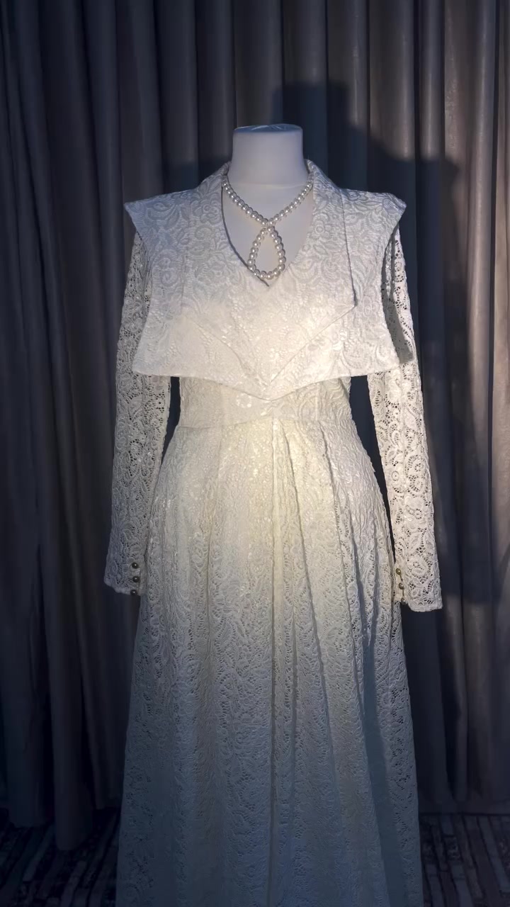 للبيع فستان تور فرنسي يجنن قياسة 38 سعرة 20 كلة القماش اصلي ولونة بالحقيقة اوف وايت يموتتتتتت توصيل موجود


**إذا كنت صاحب هذا الإعلان وتريد حذفه لأي سبب، رجاءا أرسل رسالة إلى الدعم الفني**