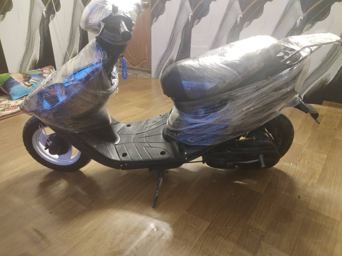 دراجه وزوازه 9 زروف نضيفه بس عوزه باتري  سعر250 العنوان البصره منا ونجم قرب مطعم ورق عنب /*********** البصرة, العراق
