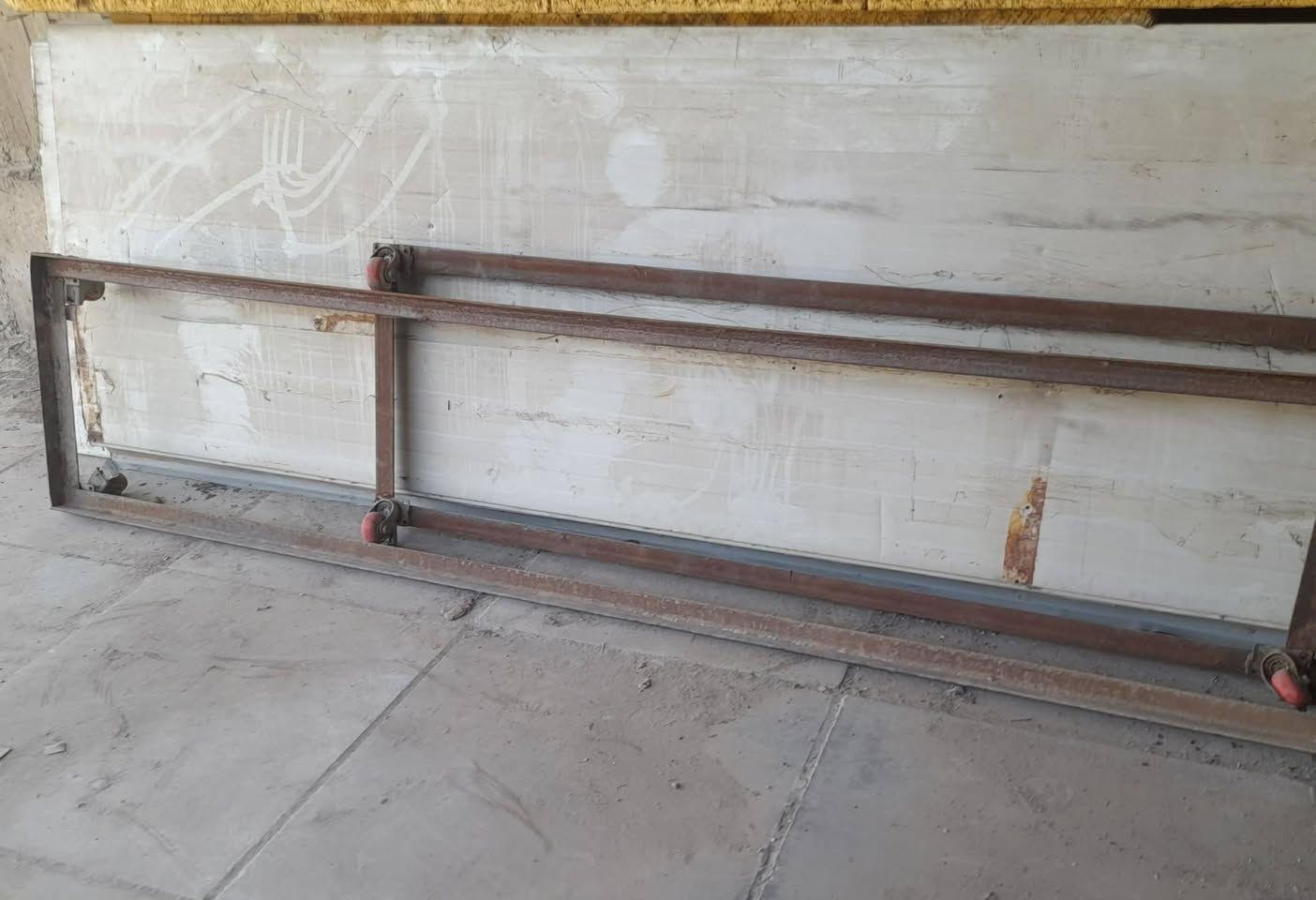 سندويج اصلي باب أول العدد ٤ )
( طول الوحدة ٣ أمتار)  ( سعر المتر  ١٢ الف ) الشراي يجي خاص


**إذا كنت صاحب هذا الإعلان وتريد حذفه لأي سبب، رجاءا أرسل رسالة إلى الدعم الفني**